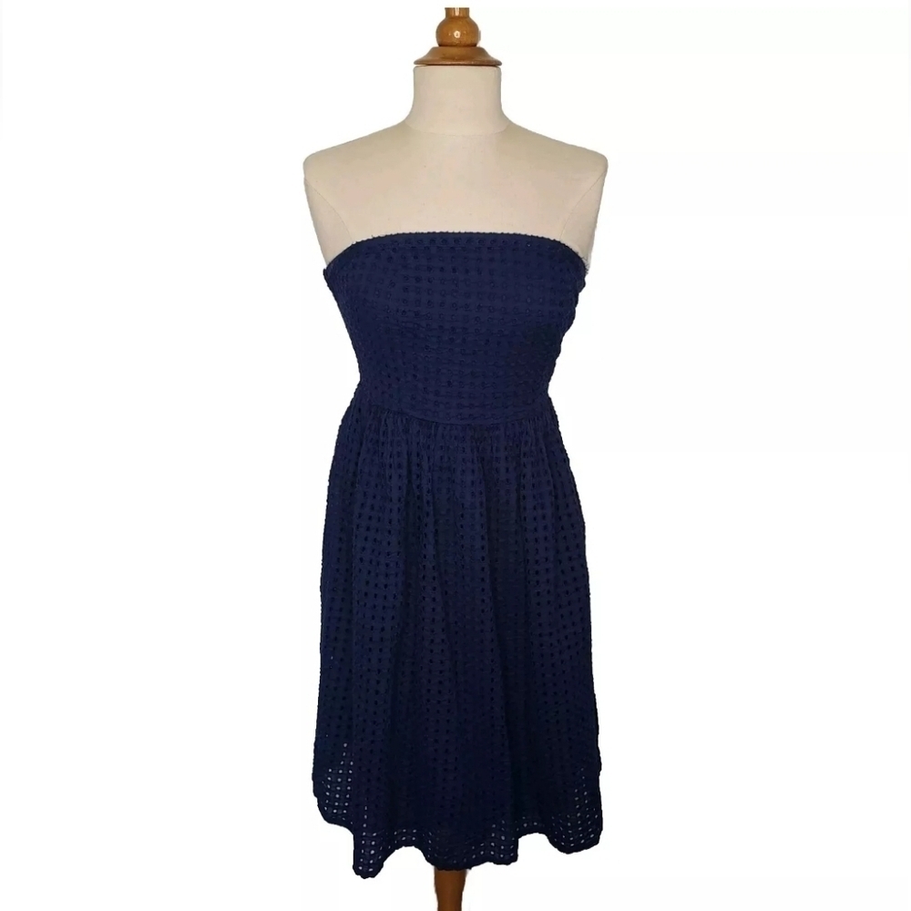 Old Navy Strapless Eyelet Dress 2 Fit & Flare Gathered Skirt Empire Waist Cotton